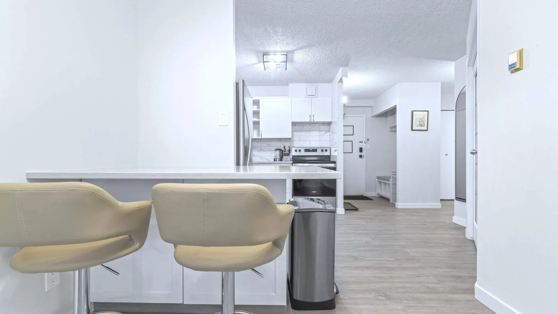 Cozy & Spacious 2Br At Stampede W Parking And Ac Κάλγκαρι